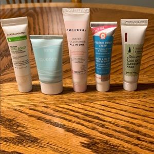 Mini moisturizer bundle.